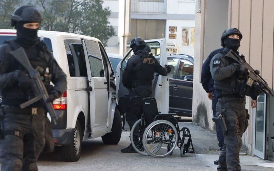 Šta se u Crnoj Gori dešava sa potraživanim turskim državljaninom Camgozom